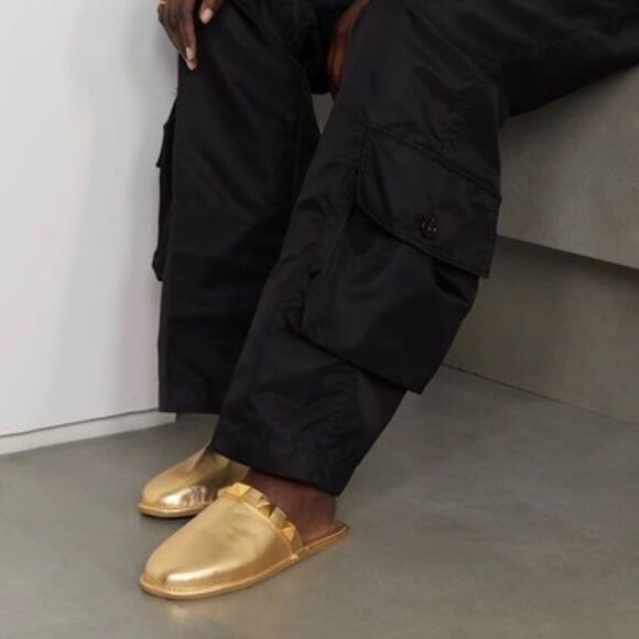 Valentino Garavani Roman Stud Metallic Leather Slippers - Picture 2 of 12